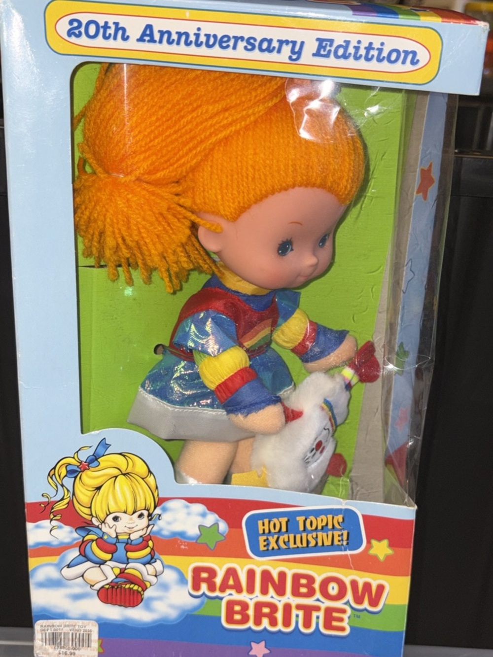 2004 Hot Topic exclusive NIB rainbow Brite exclusive doll
